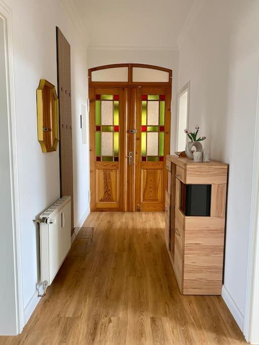 2-Zimmer Zentral In Ferdinandshof, Wlan Modern 외부 사진